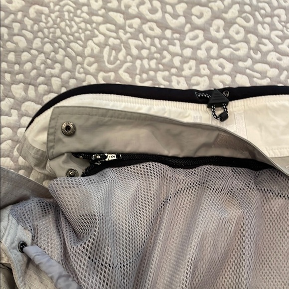 Helly Hansen Jacket - Gray and White - Picture 6 of 16